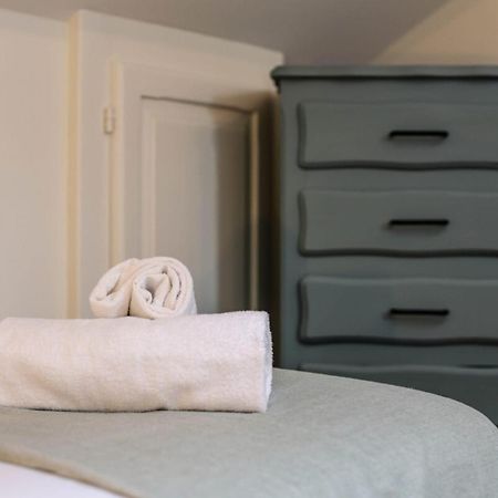 Chez Maminou - 8 Couchages Parking Proche Centre Apartment Annecy Luaran gambar
