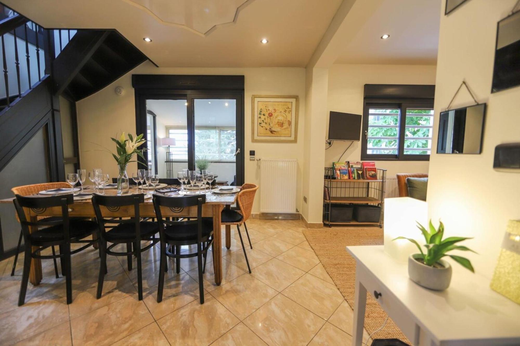 Chez Maminou - 8 Couchages Parking Proche Centre Apartment Annecy Luaran gambar