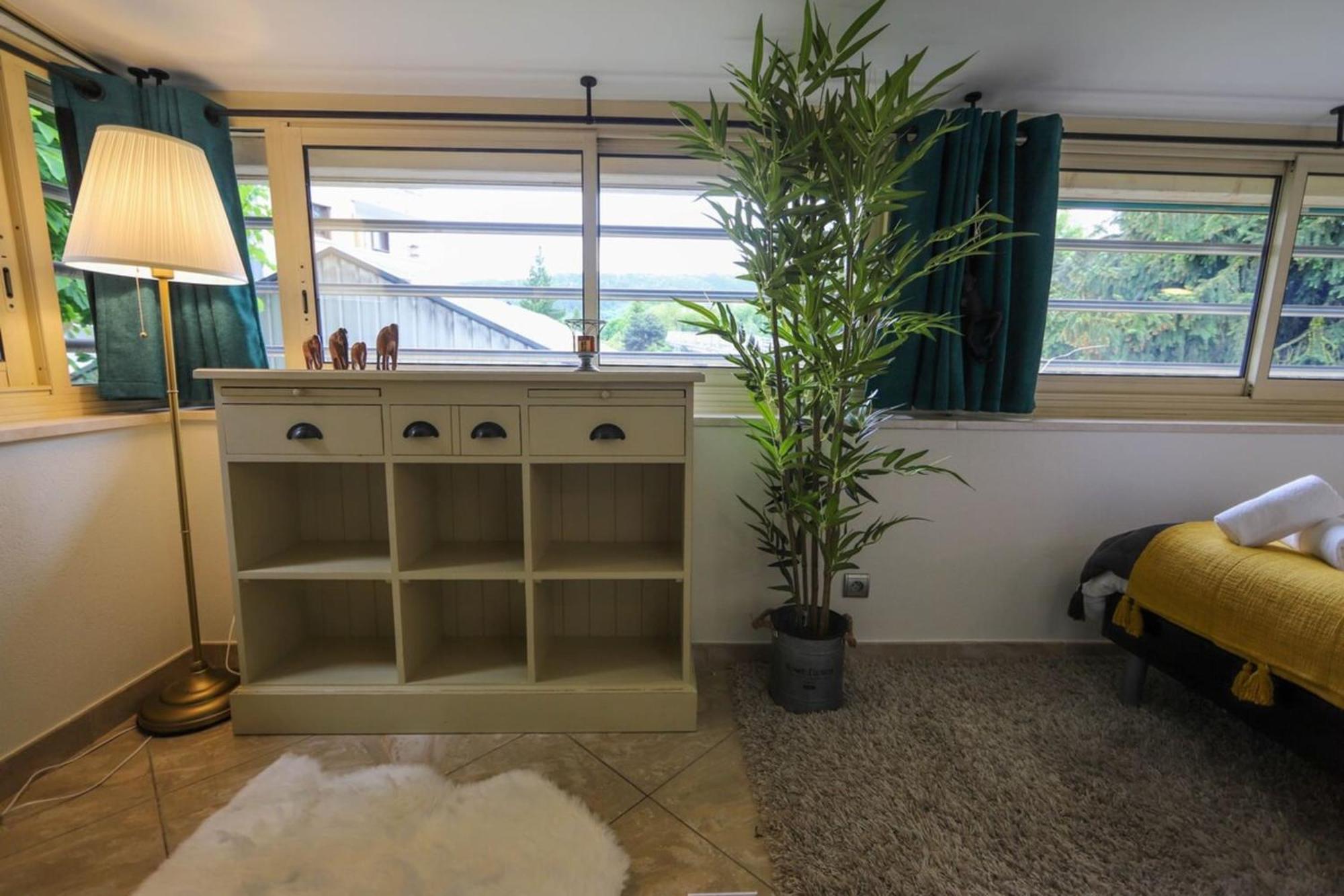 Chez Maminou - 8 Couchages Parking Proche Centre Apartment Annecy Luaran gambar