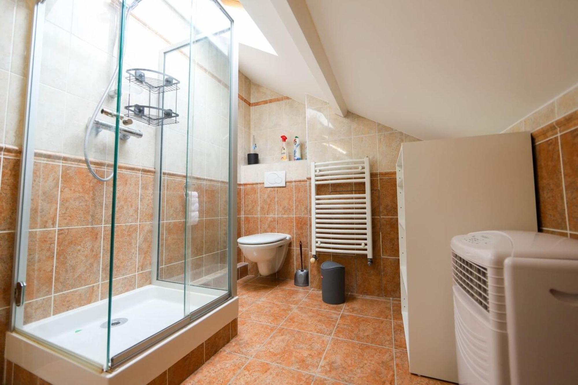 Chez Maminou - 8 Couchages Parking Proche Centre Apartment Annecy Luaran gambar
